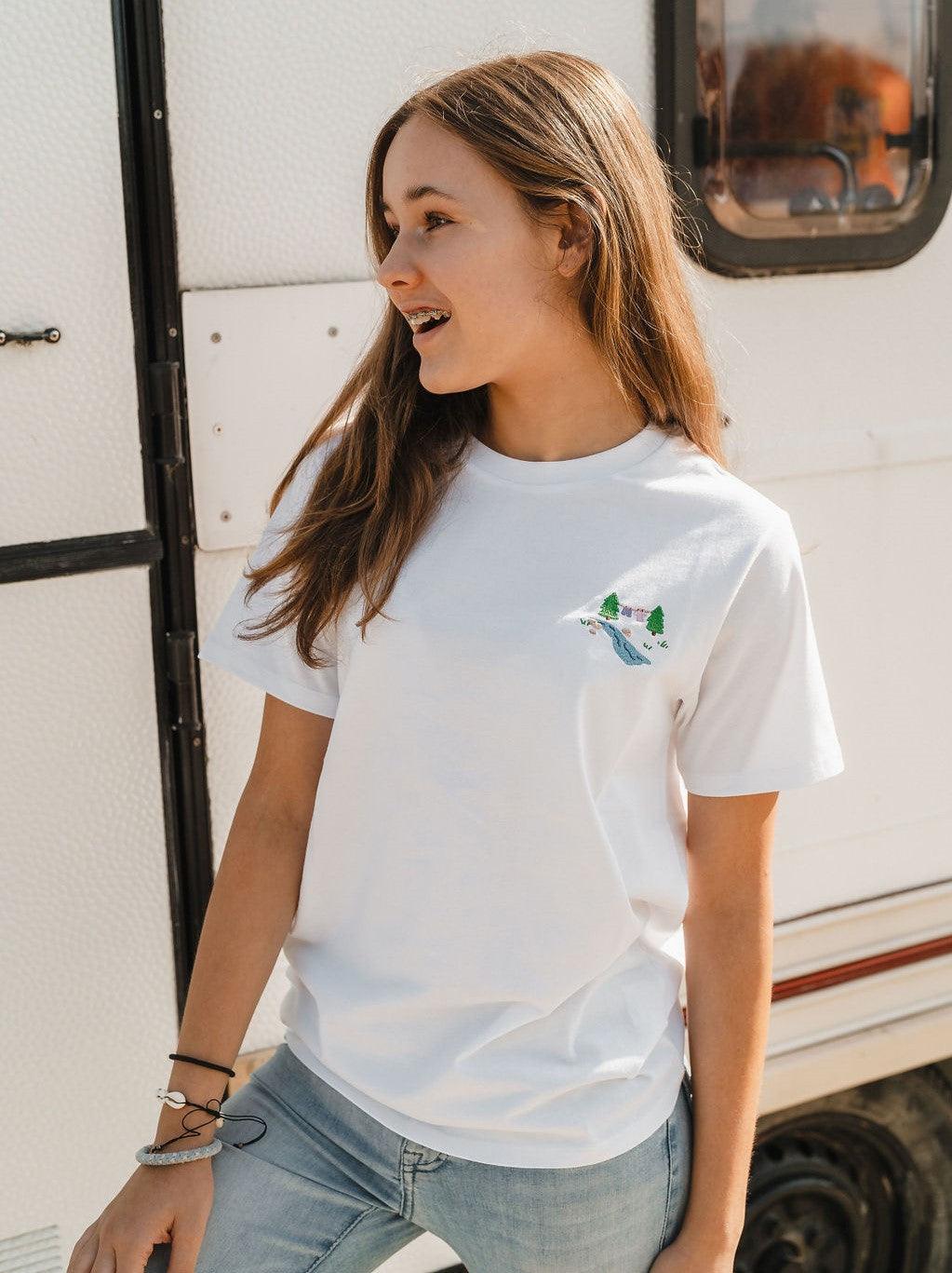 Teen 'Camping bliss' T-shirt - laundry day - white - Ridges And Steam
